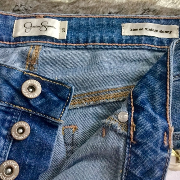 💋Jessica Simpson “Kiss Me” Vintage Skinny Jeans💋 - Picture 3 of 6